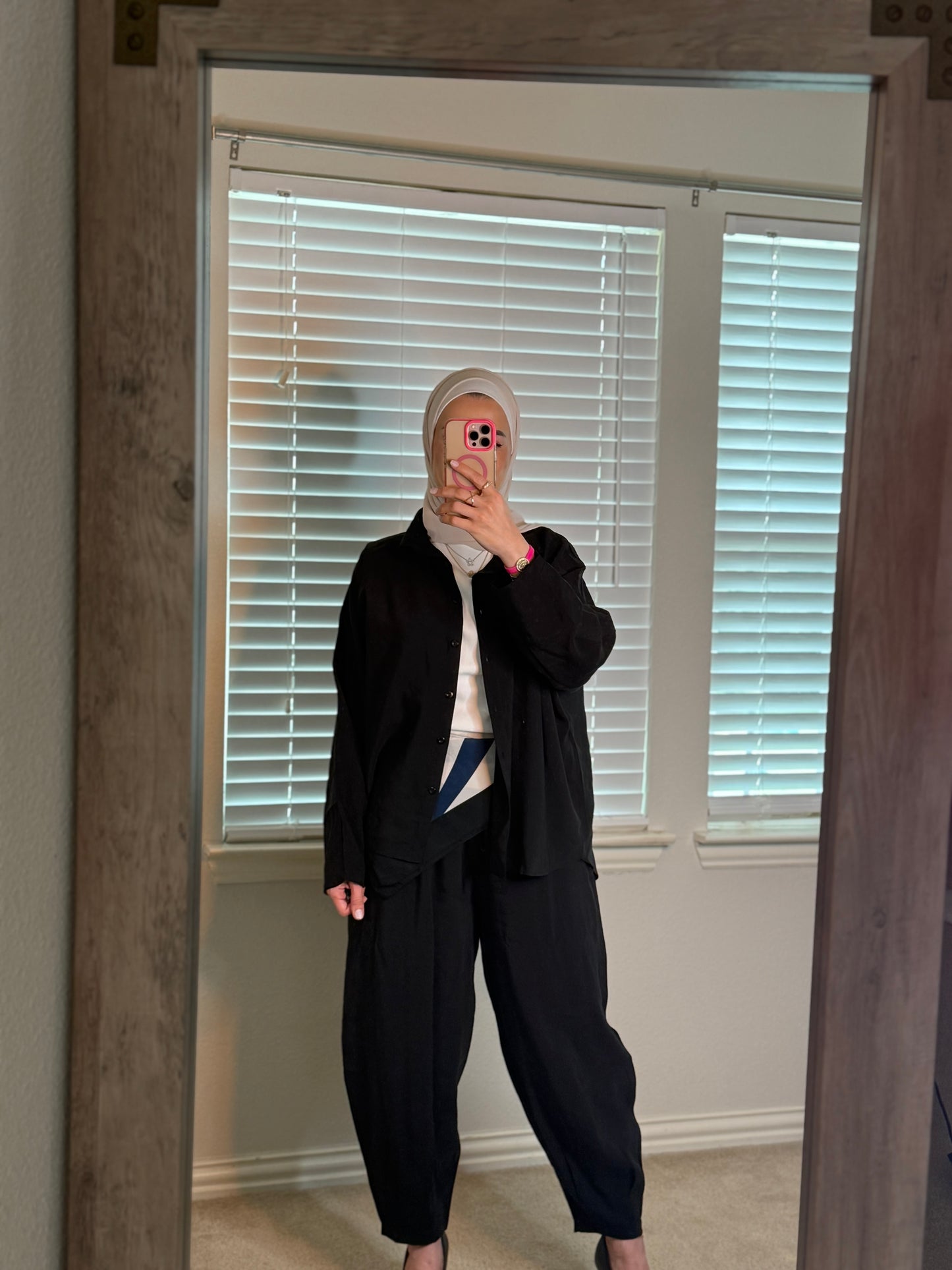 Two-piece oversized linen outfit