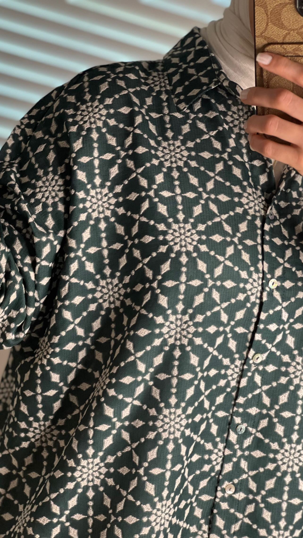 Free Size green and white shirt