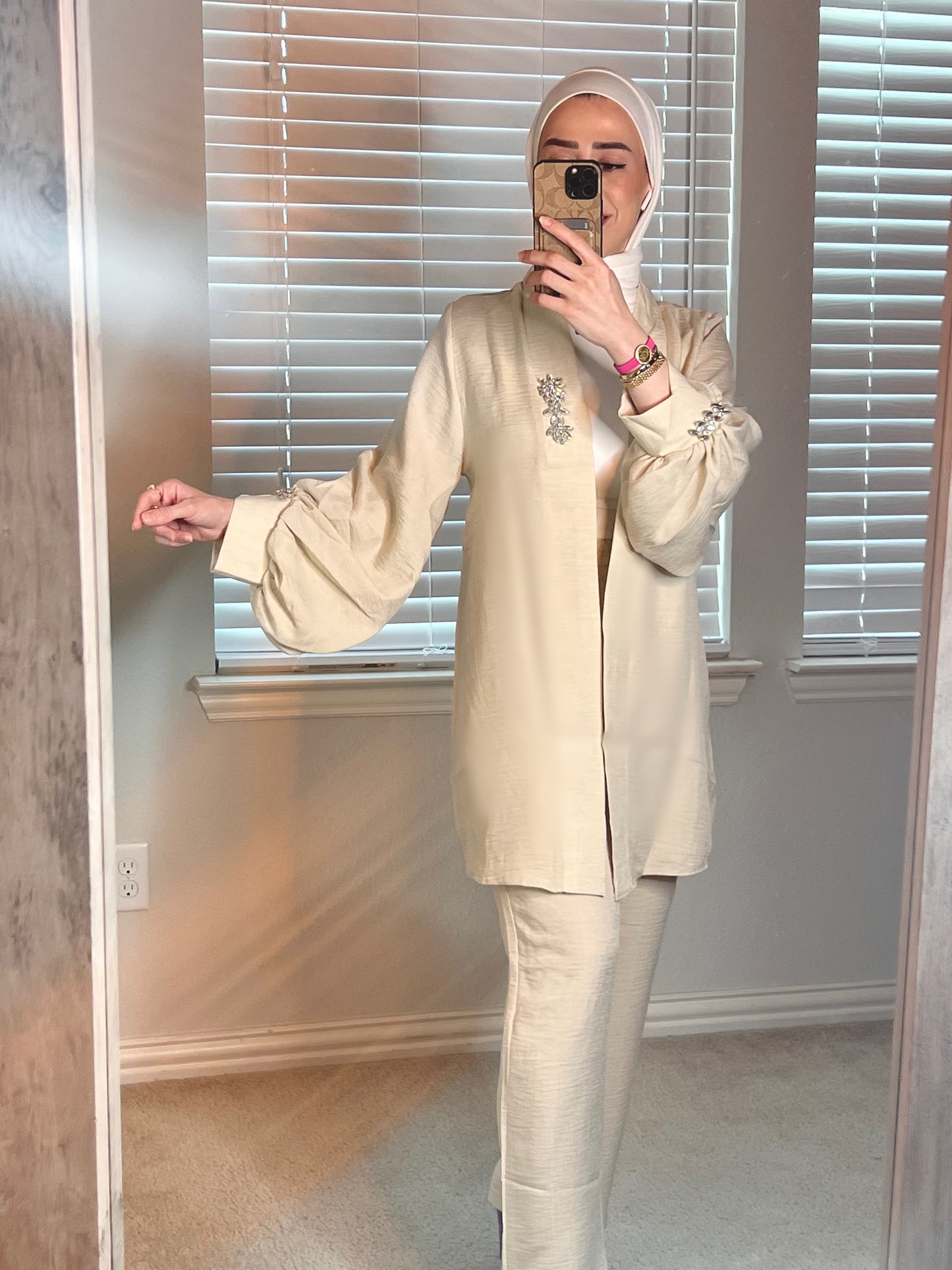 Linen beige suit